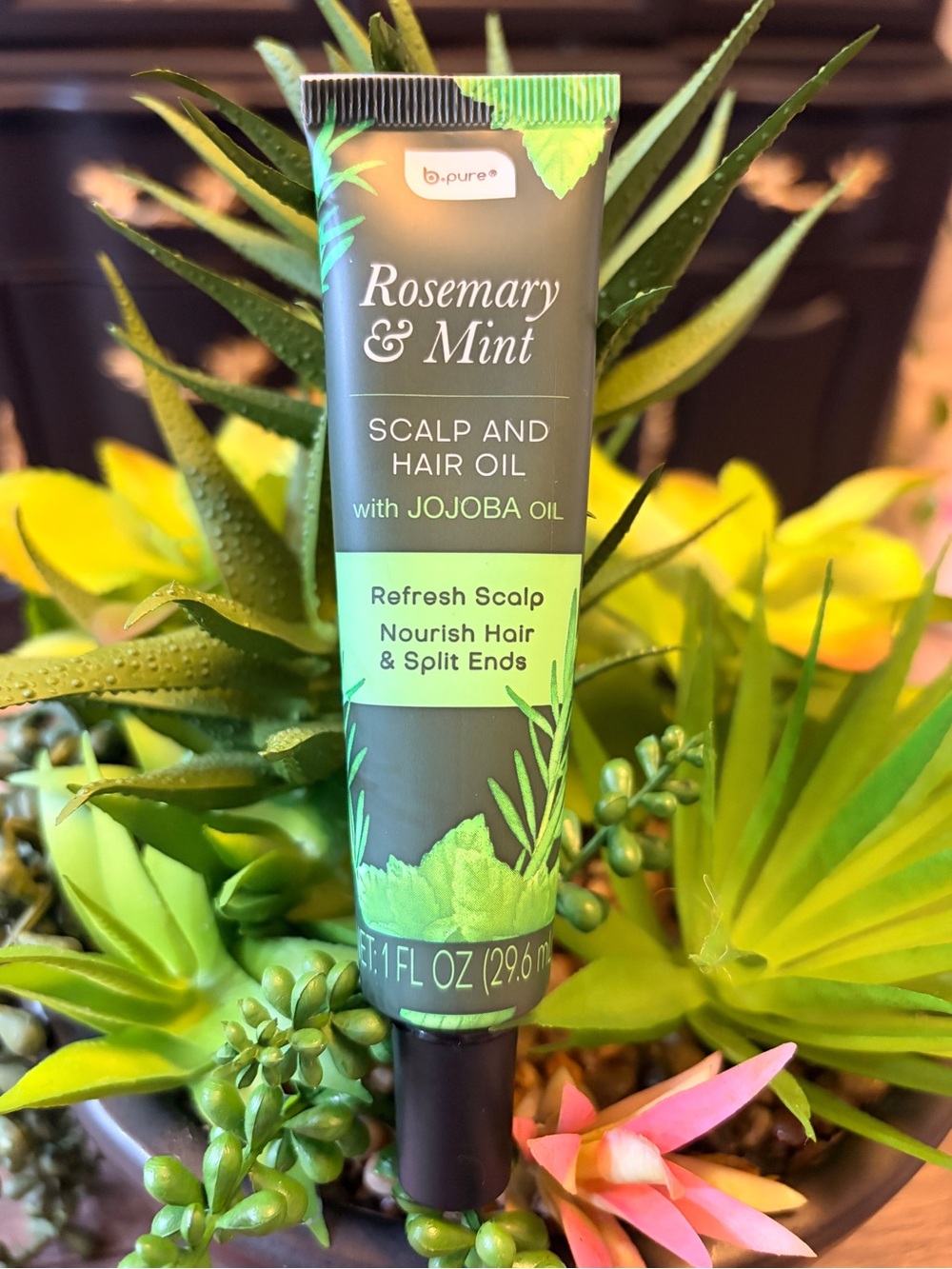 ROSEMARY & MINT SCALP AND HAIR OIL
with JOJOBA OIL